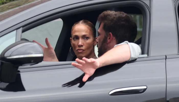 Jennifer Lopez and Ben Affleck fail at putting on united front as car argument raises concerns