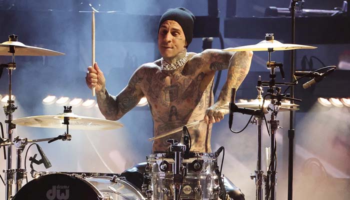 Travis Barker shocks fans with horrific hand injury following Blink-182 concert