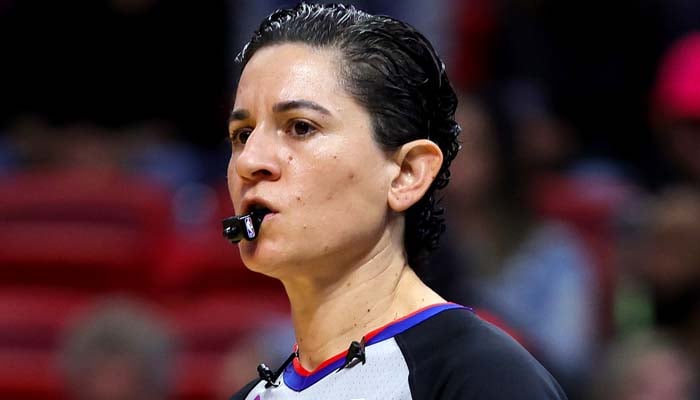 Che Flores makes history as first transgender and nonbinary NBA official