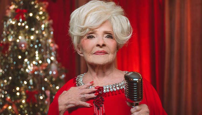 Brenda Lees Rockin Around the Christmas Tree soars on Billboard Hot100