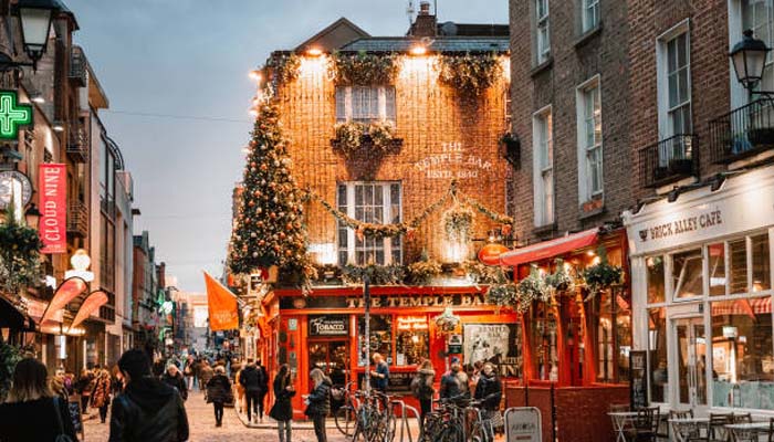 10 spectacular holiday destinations to celebrate Christmas