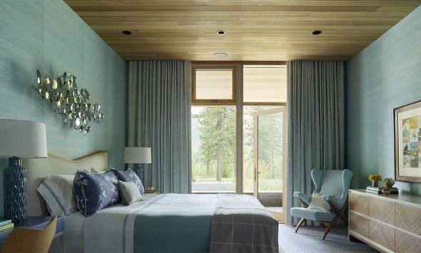 How to use green in your house to spruce up your space