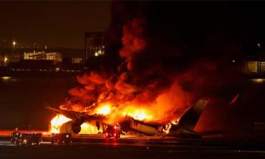 Japan Airlines plane crew & passengers miraculously escape fire after Tokyo airport collision