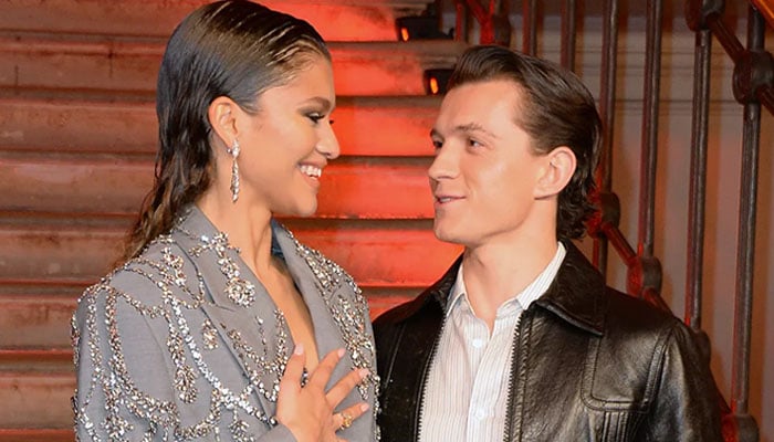 Rumours of Zendaya and Tom Holland started when Z unfollowed everyone - including Tom - on Instagram