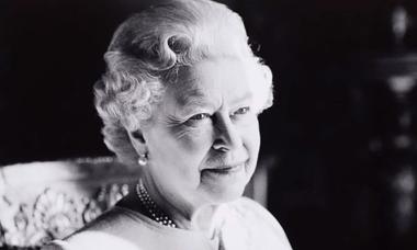 Queen Elizabeth’s last moments detailed for the first time in new book