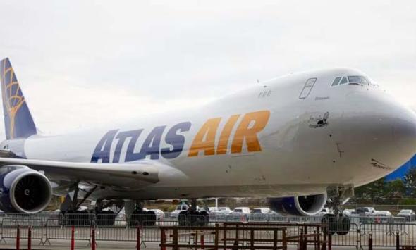 Boeing cargo plane lands safely amid engine malfunction in Miami