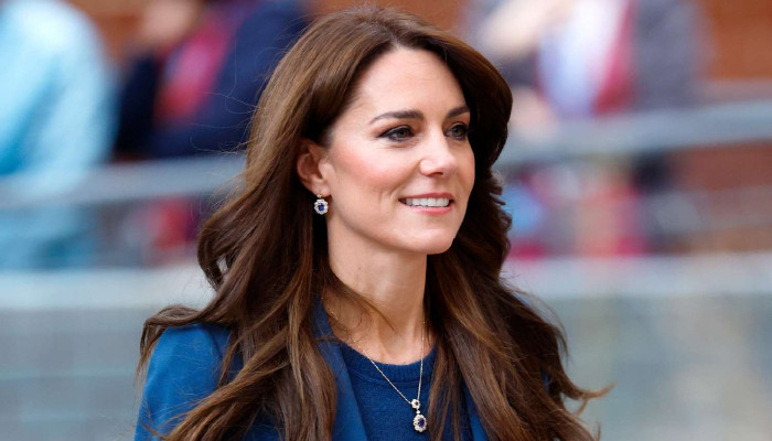 Kate Middleton health crisis takes Royal inner circle by surprise