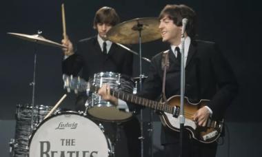 Paul McCartney reunites with his stolen guitar 50 years later