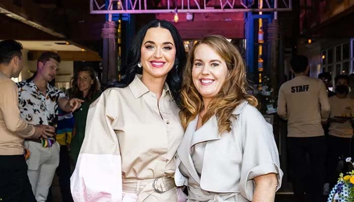 Katy Perry and her sisters tough childhood inspires acts of kindness