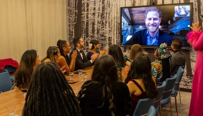 Prince Harry joins Diana award winners virtually following Prince Williams appearance