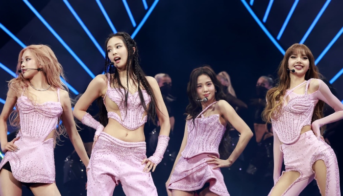 BLACKPINK members unite to honor Lisa with loving messages on her 27th birthday