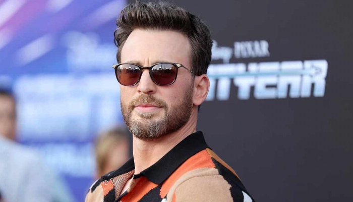 ​​Chris Evans balances junk food cravings with active lifestyle thanks to his dog Dodger