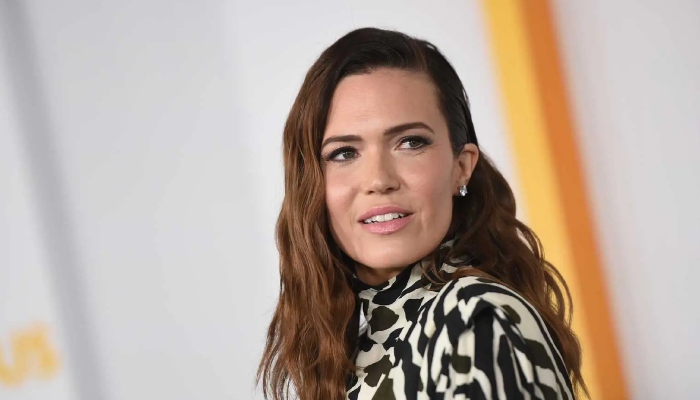 Mandy Moore shuts down critics over wildfire GoFundMe for family members