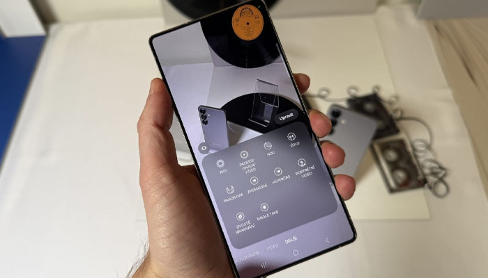 Older Samsung Galaxy sets get exciting update