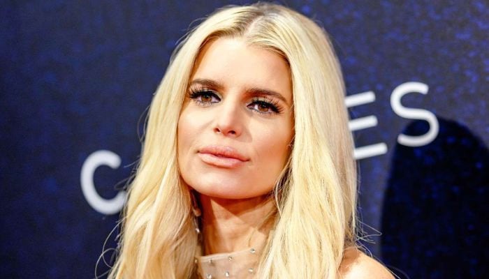 Jessica Simpsons condition sends fans into shock