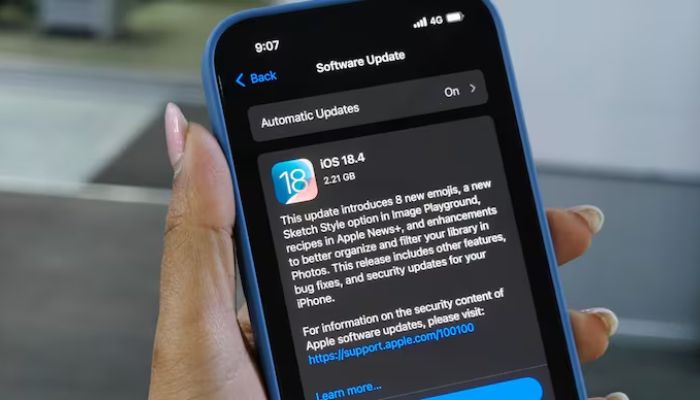 iOS 18.4 update adds new messages shortcut feature for iPhone users