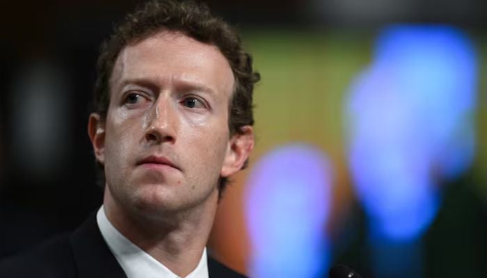 Meta CEO defends his company in historic antitrust trial