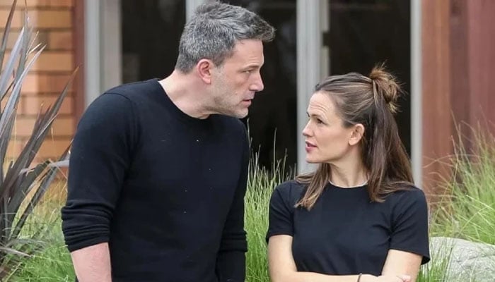 Ben Affleck reunites with ex Jennifer Garner?