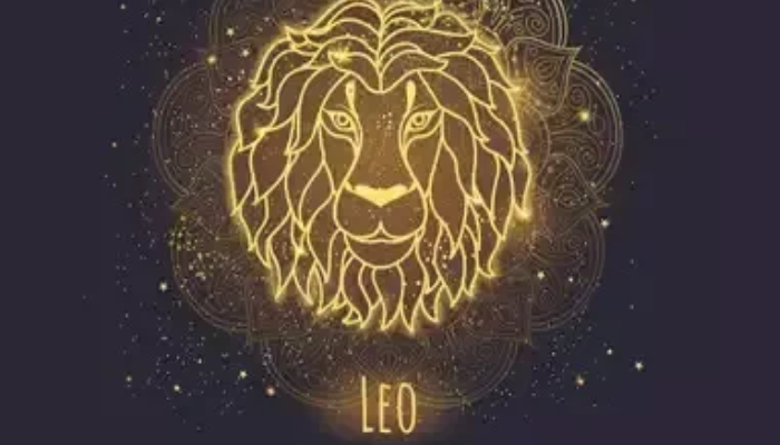Signs a Leo woman has fallen in love with you