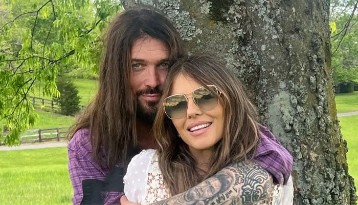 Elizabeth Hurley shares rare details about new relationship with boyfriend Billy Ray Cyrus