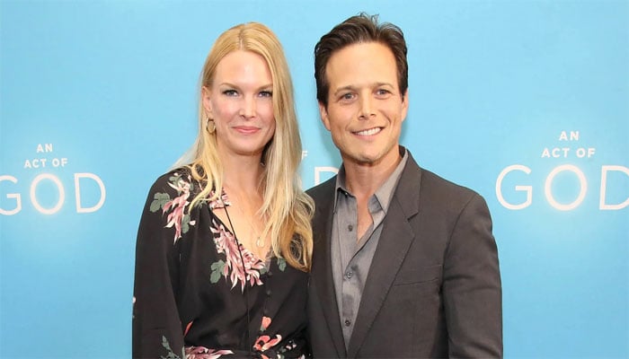 Scott Wolf, Kelley Wolf cut ties after 21 years of marriage