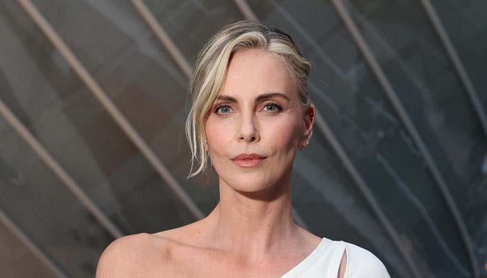 Charlize Theron reveals her online dating experience