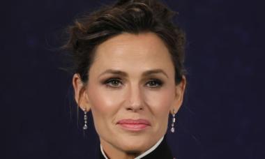 Jennifer Garner has a blast at fun-filled trip to Disney World: Watch