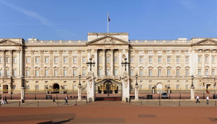 Royal Palaces worth exploring in the UK