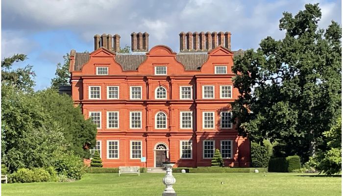 Royal Palaces worth exploring in the UK