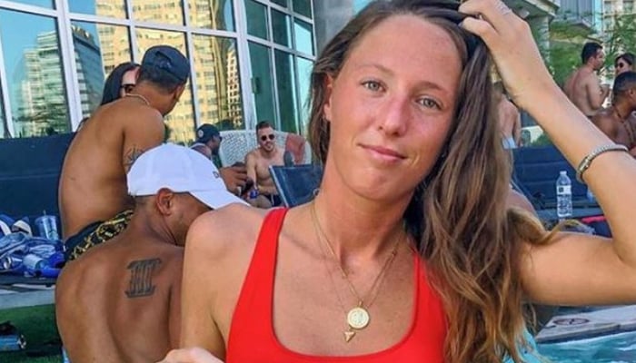 Darkside of going viral: How social media ruins life