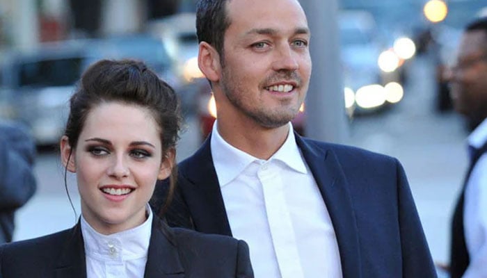 Have a Look at the most jaw-dropping celebrity cheating scandals