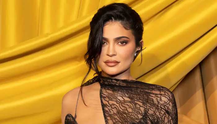 6 Hollywood stars who raised mental health awareness with their own journey