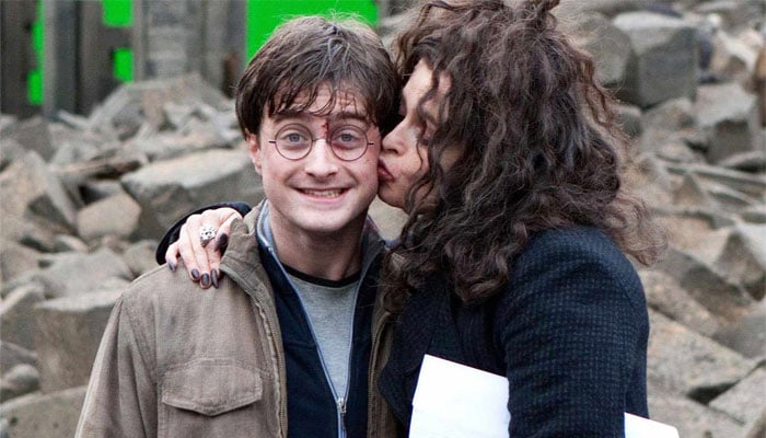 Actors you may or may not know had secret crushes on their co-stars