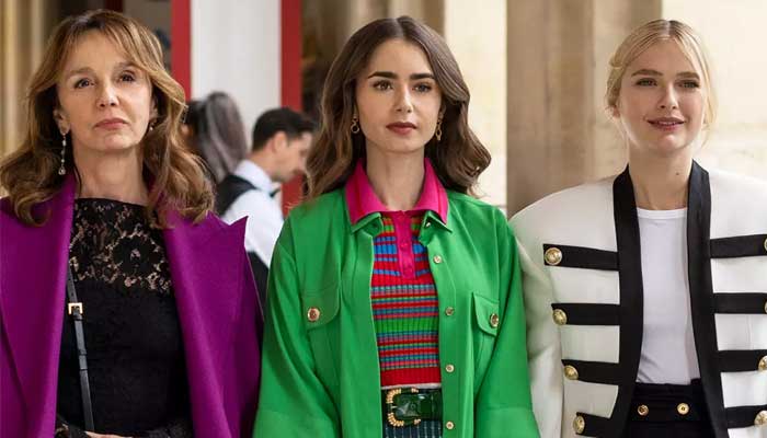 An extensive guide to the best looks from Emily in Paris