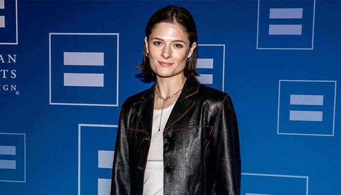 Top 5 Hollywood celebs who switched up their last names!