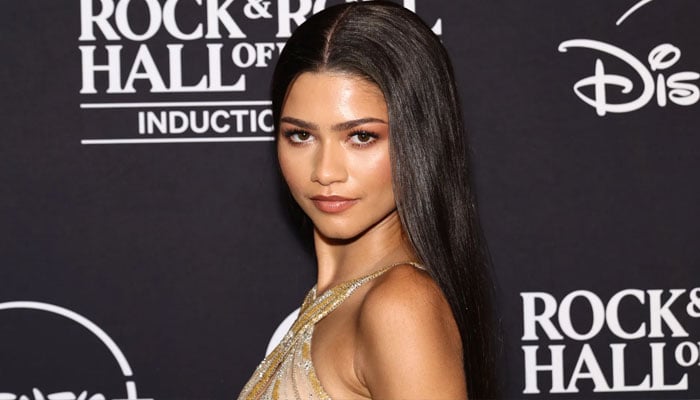 Celebrities and their unusual weird habits will blow your mind