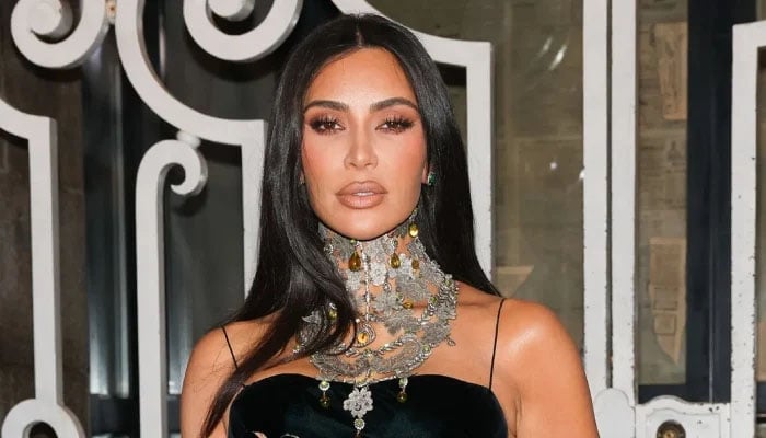 Celebrities and their unusual weird habits will blow your mind