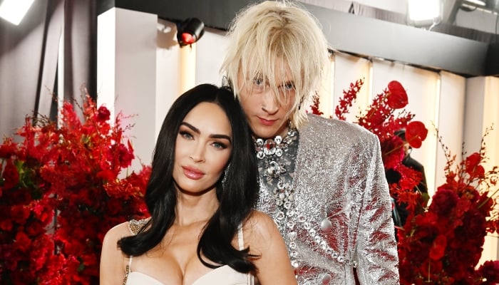 5 surprising celebrities who got engaged with bizarre rings