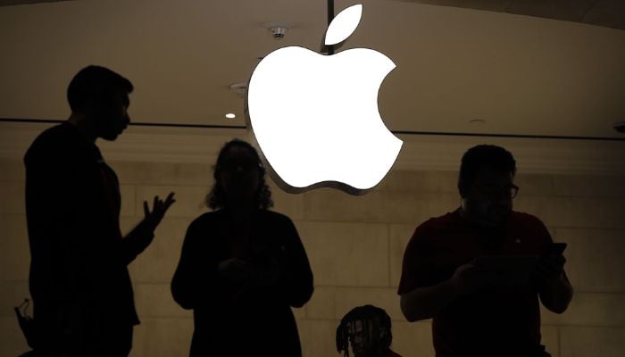 Apples 7 famous scandals of all time