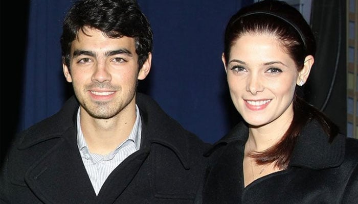 The Jonas Brothers’ love lives: All their famous romances