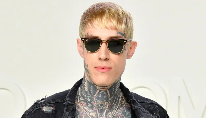 Youll be shocked to know THESE celebrities are adopted
