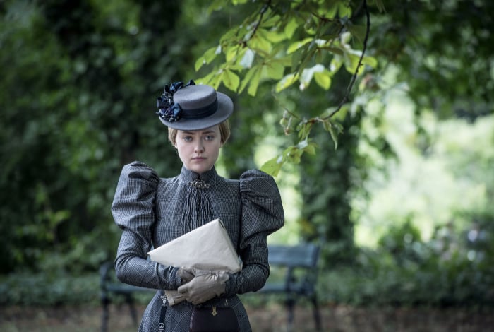7 acclaimed actresses from historical productions who love their work but HATE corsets