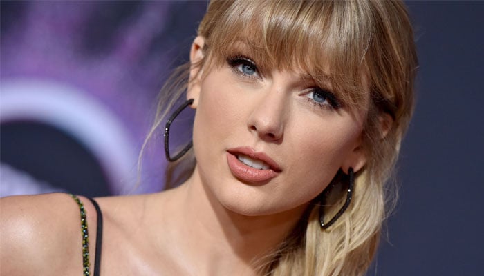 From Taylor Swift to Hugh Grant: Stars who love BLACKPINK