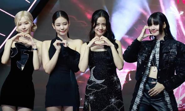 From Taylor Swift to Hugh Grant: Stars who love BLACKPINK