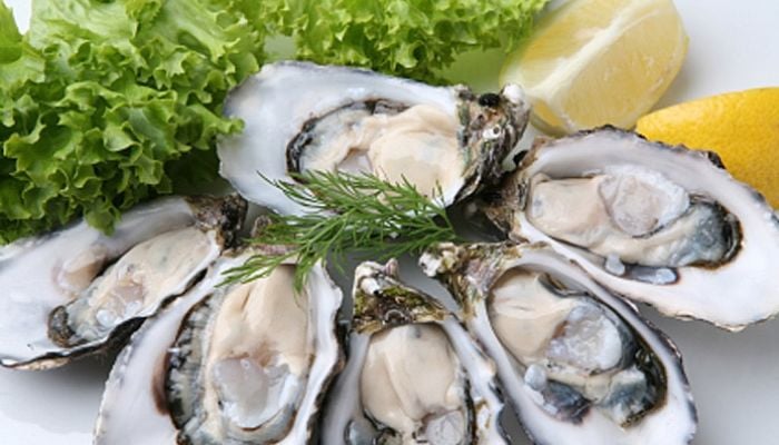 Foods Royal Family aren’t allowed to eat and the surprising reasons why
