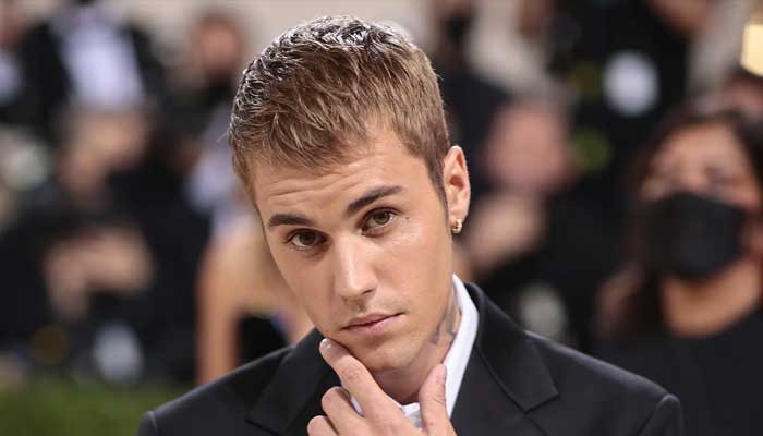 Celebrities who have had enough struggling with social media pressures