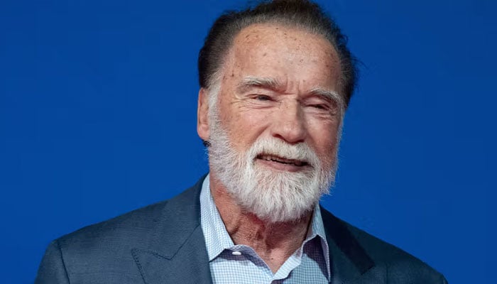 5 shocking celebrities you may not have known are avid smokers