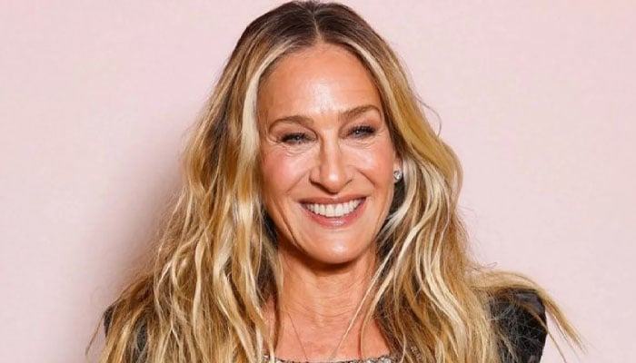 Celebrities who are unapologetically aging with confidence