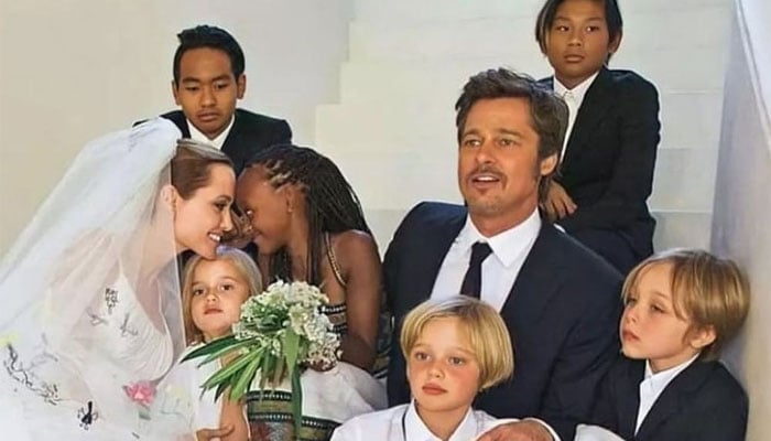Robin Wright’s ‘devastating’ dynamic with Sean Penn: Former celeb couples who CLASH as co-parents