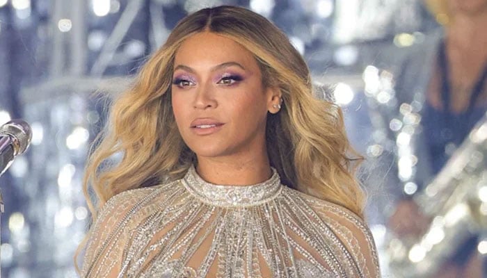 Hollywood activists: Celebrities who are not afraid to talk about politics